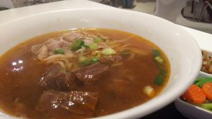 牛肉麺